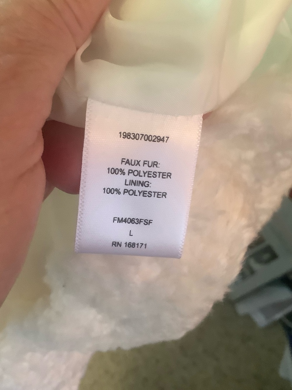 White Faux fur Double-Breasted Teddy trench style Coat - Picture 9 of 10